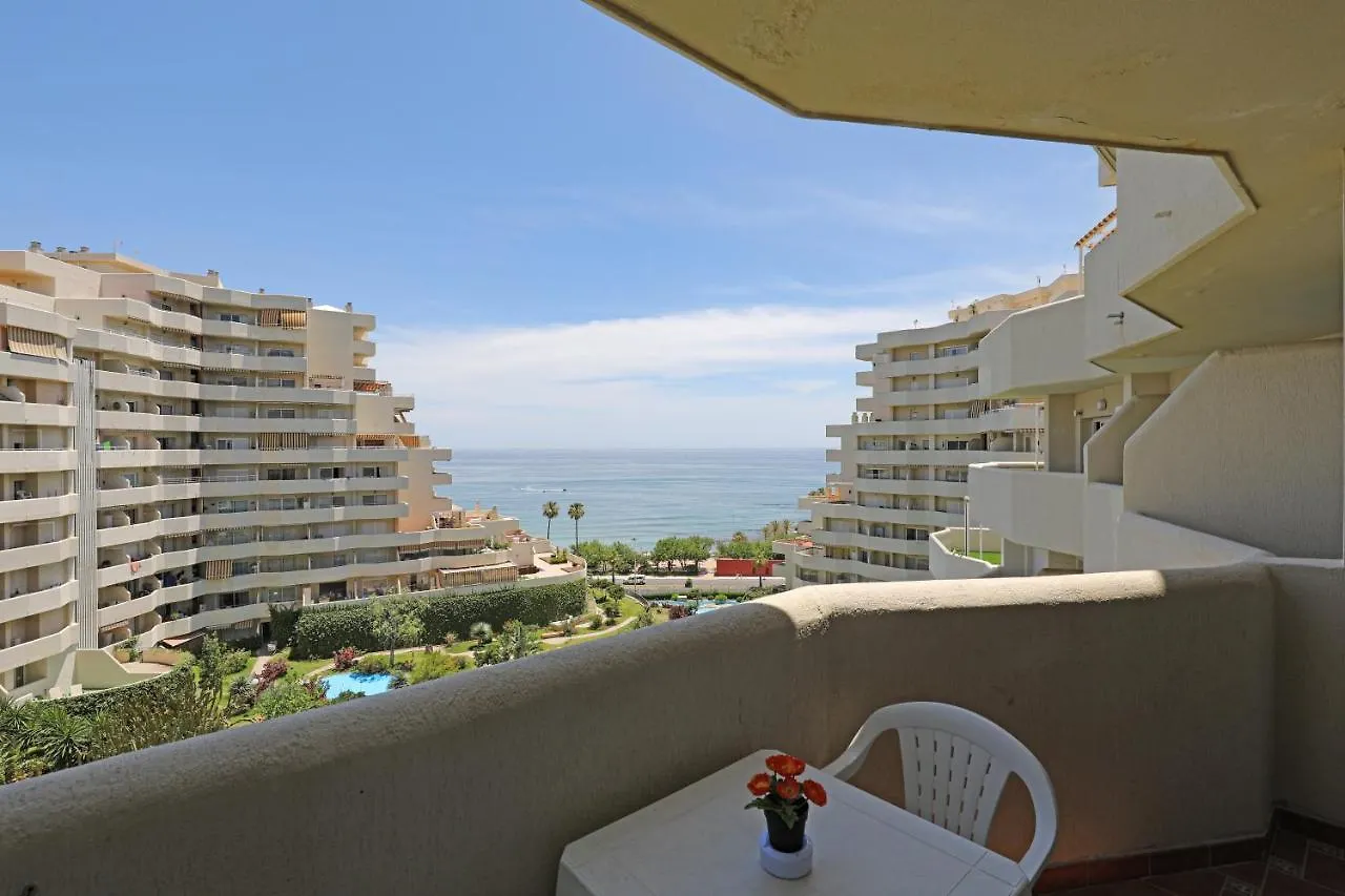 074 - Fabulous Sea View Apartment In Benal Beach Complex Benalmádena España