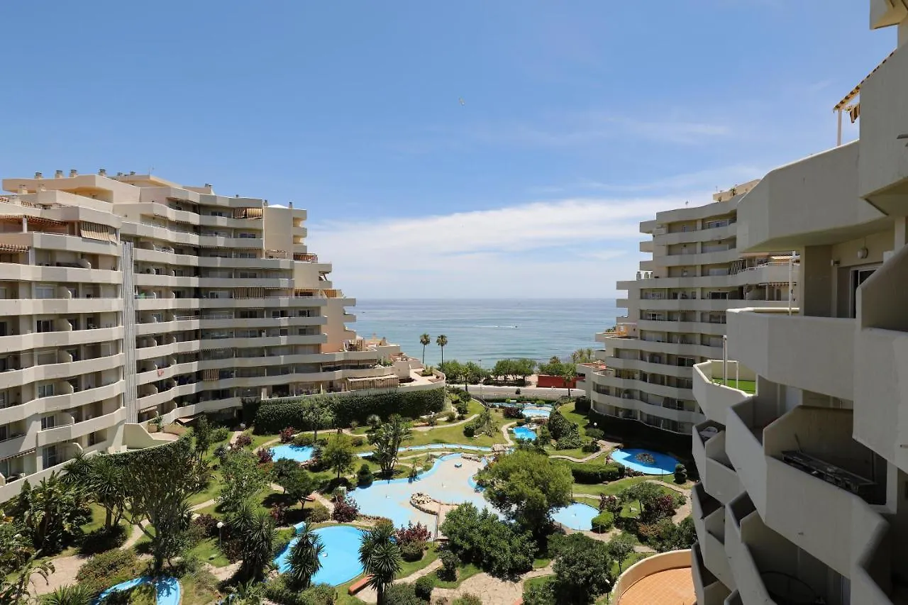 074 - Fabulous Sea View Apartment In Benal Beach Complex Benalmádena