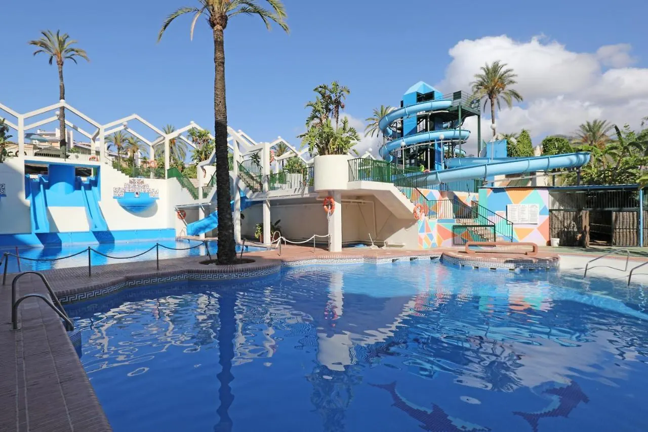 074 - Fabulous Sea View Apartment In Benal Beach Complex Benalmádena