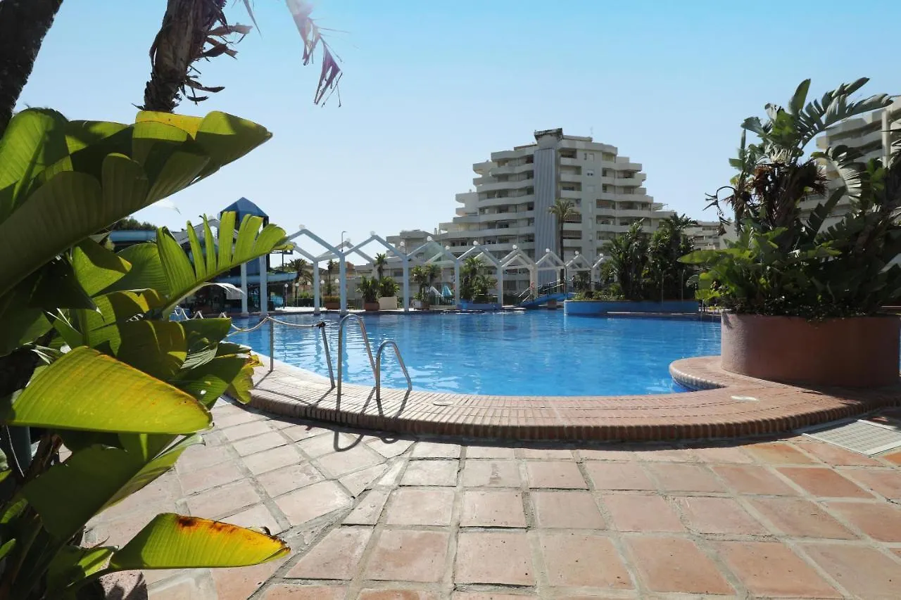 074 - Fabulous Sea View Apartment In Benal Beach Complex Benalmádena Espagne